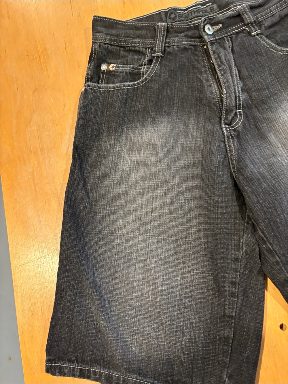South Pole ~ Men's Relaxed Fit Shorts in Washed Black Denim Jean Shorts - Picture 4 of 5